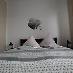 Neptun Bed & Breakfast